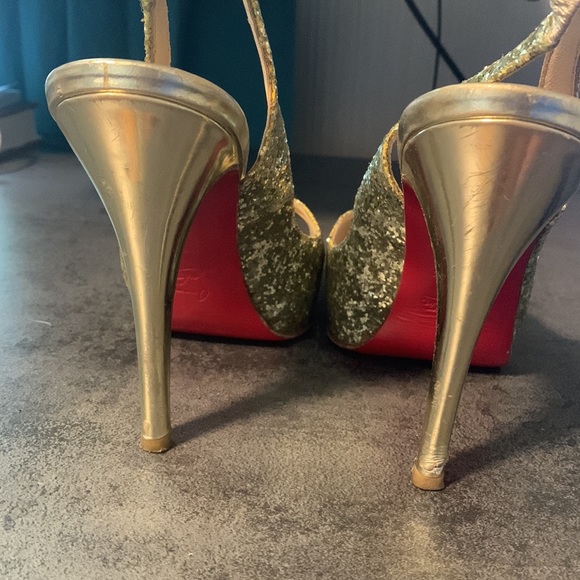 EUC Christian Louboutin Heels Size 36 - Picture 3 of 4